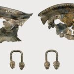 Förderung des Mountings für den 'Berliner Mänadenkrater'